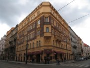 2009_04_18_021_prague_la_location