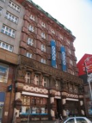 2009_04_19_029_prague_banque_legions