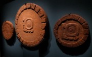2015_02_04_016_expo_mayas_calendriers