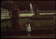 1965_07_raymond_h12_nathy_aux_tuileries