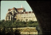 1965_08_raymond_j18_auxerre_abbaye_st_germain